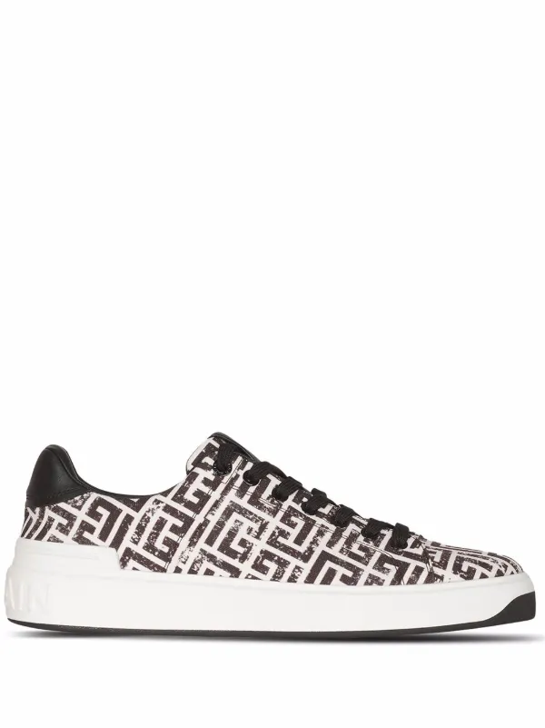 Fendi deals sneakers farfetch