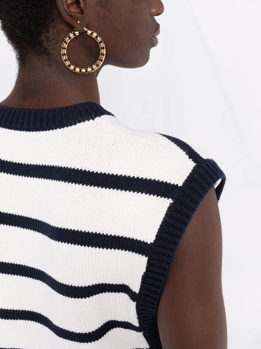 фото Pinko жилет в полоску с подплечниками