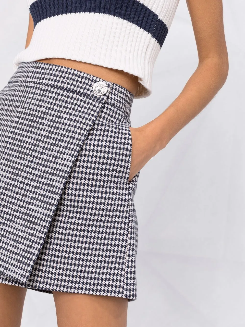 фото Pinko шорты в ломаную клетку