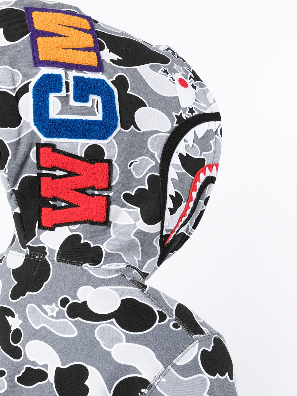 фото A bathing ape® худи shark на молнии с камуфляжным принтом