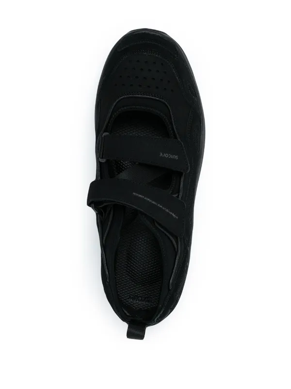 Nike suicoke online