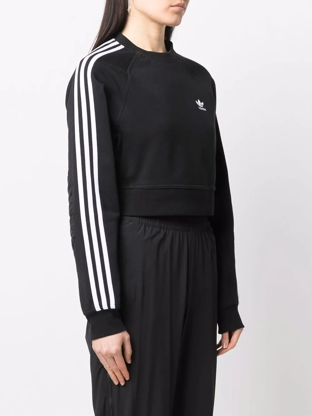 фото Adidas укороченная толстовка с логотипом