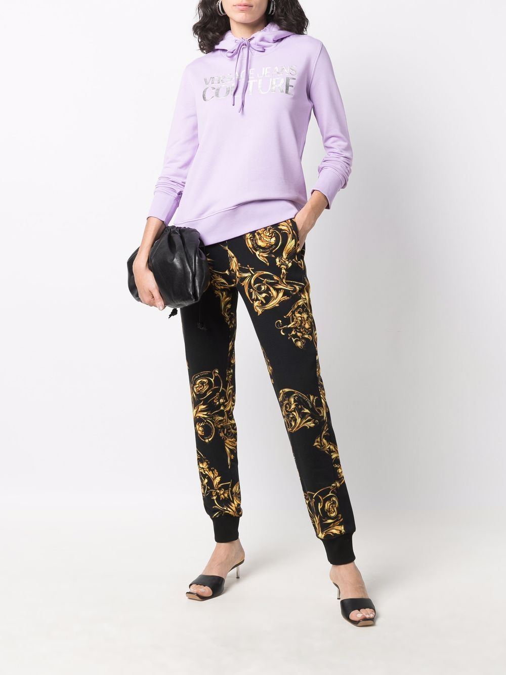 фото Versace jeans couture спортивные брюки с принтом barocco