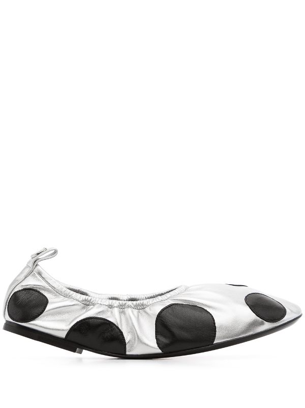 Shop Tory Burch dot-print ballerina shoes with Express Delivery - FARFETCH