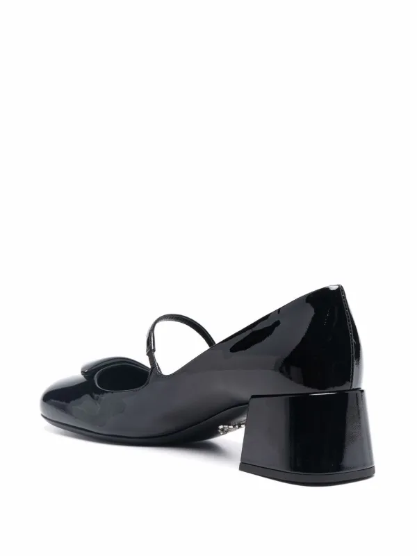 Prada  Farfetch.Portal.Infrastructure.CrossCutting.ExperienceWebGateway.Variation.TextDescription  - Farfetch