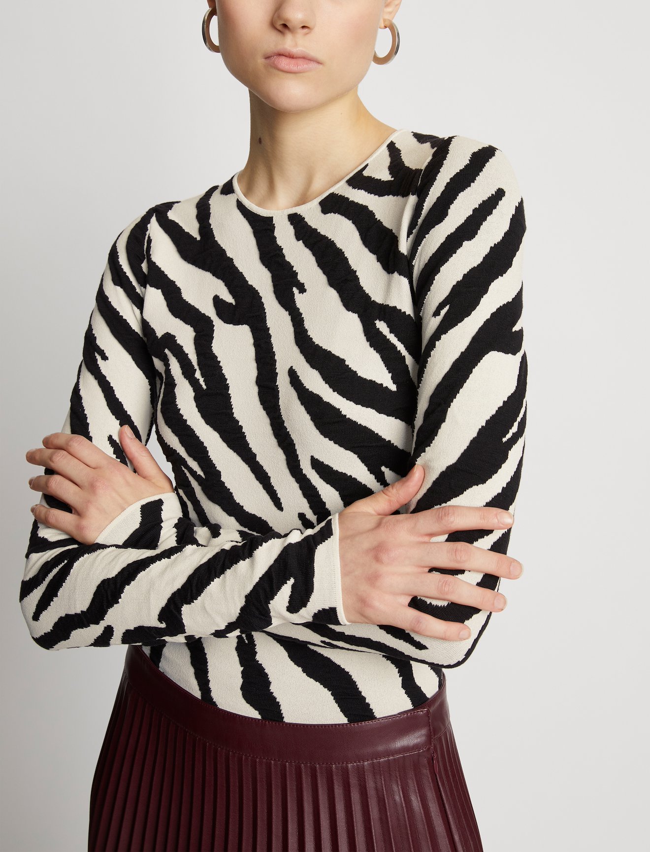 Zebra Stripe Knit Top #4