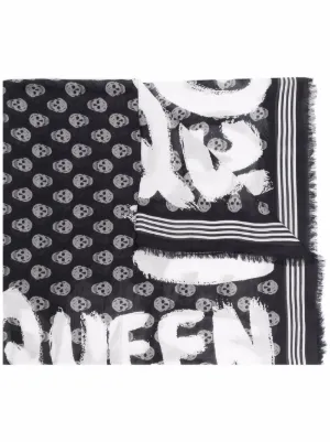 Shop alexander mcqueen Skull Unisex Wool Street Style Logo Scarves