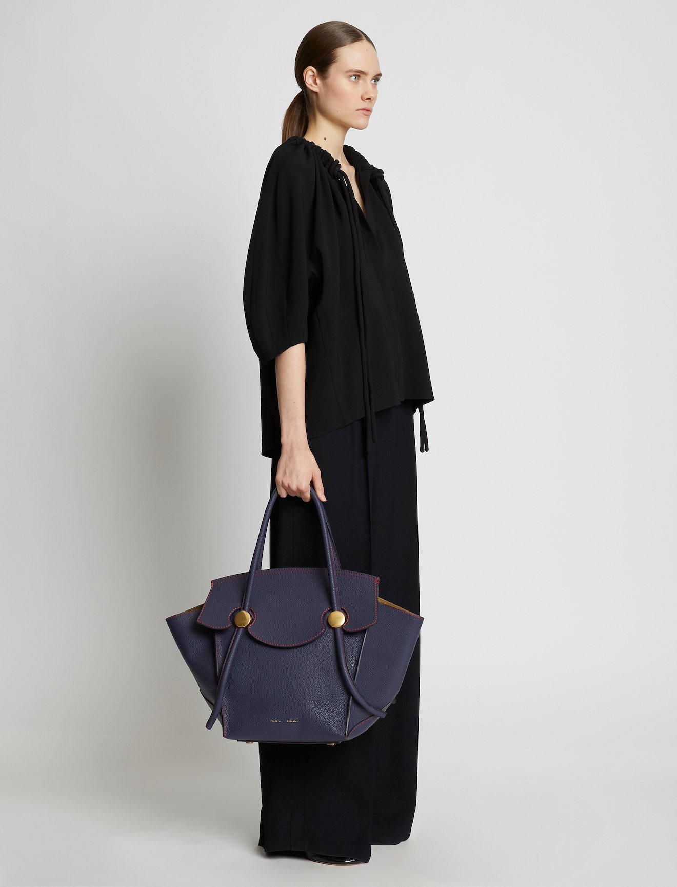 Grainy Leather Pipe Bag #2