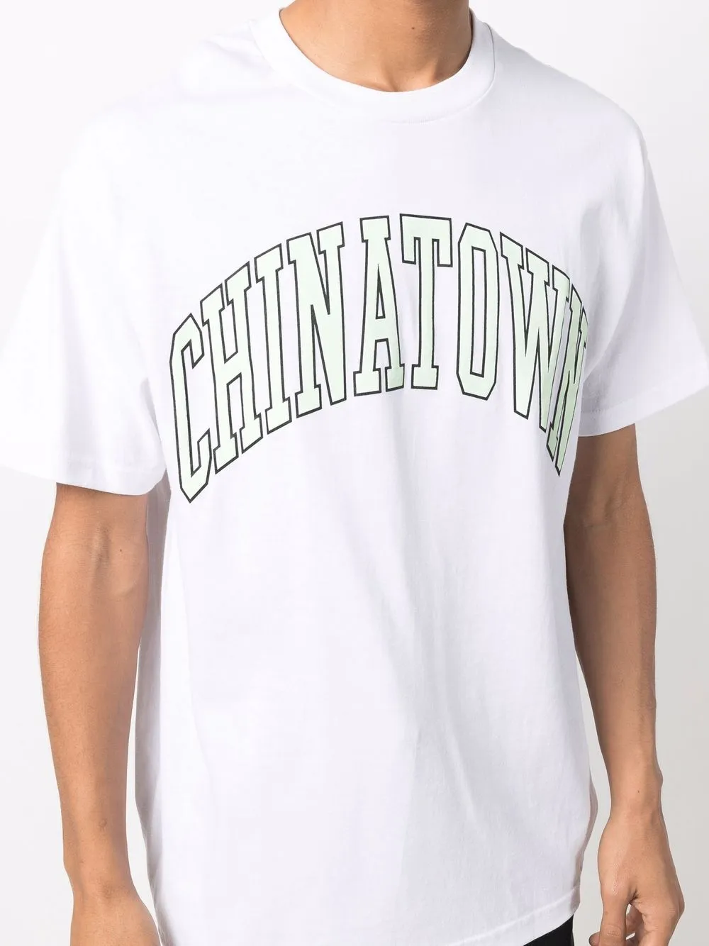 фото Market футболка с надписью