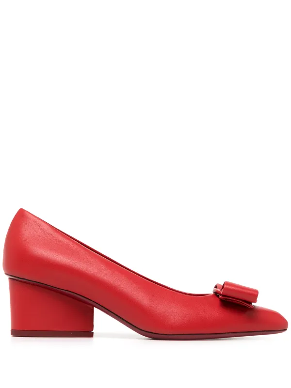 Ferragamo ヴィヴァリボン 55 パンプス | レッド | FARFETCH JP