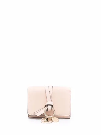 Chloé