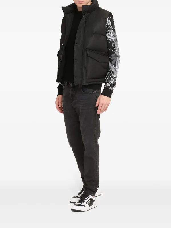 Alexander McQueen graffiti-print Padded Gilet | Black | FARFETCH EE