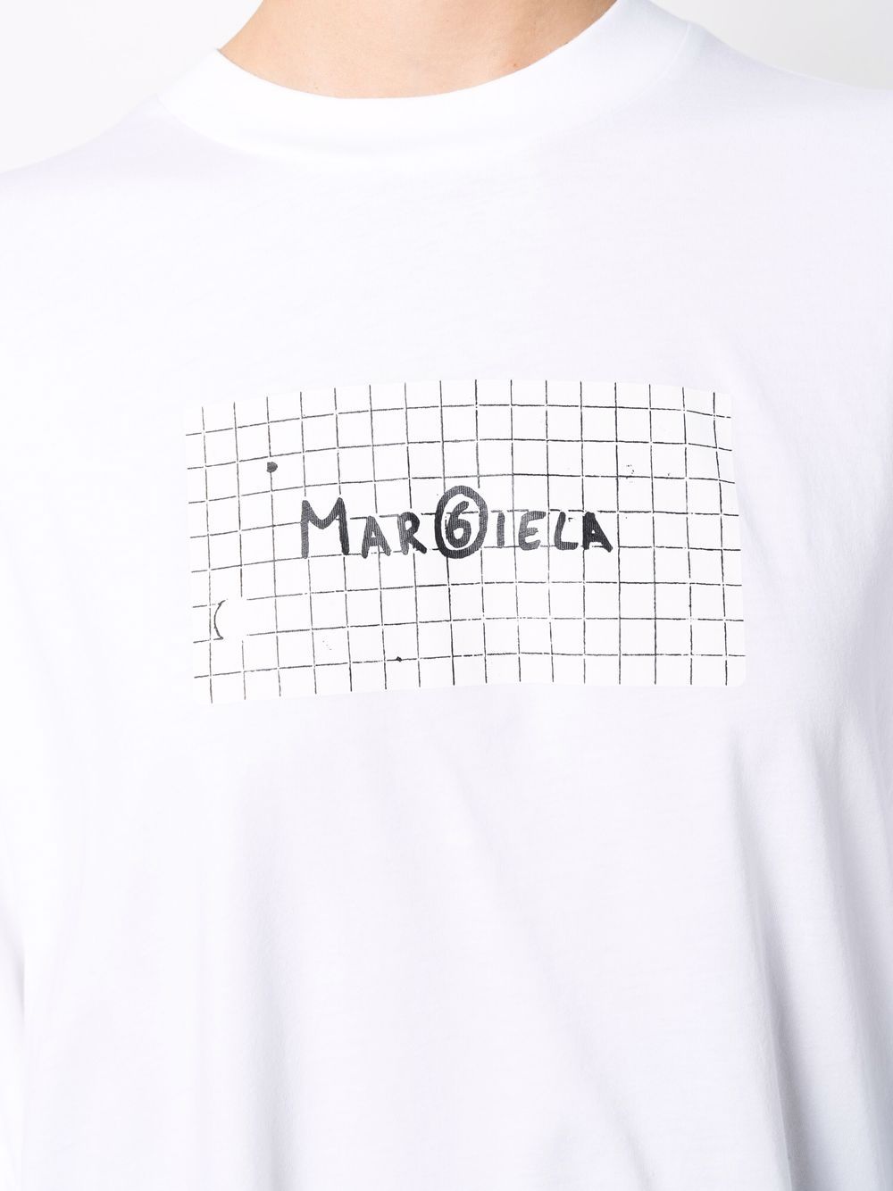 фото Mm6 maison margiela футболка с принтом quaderno