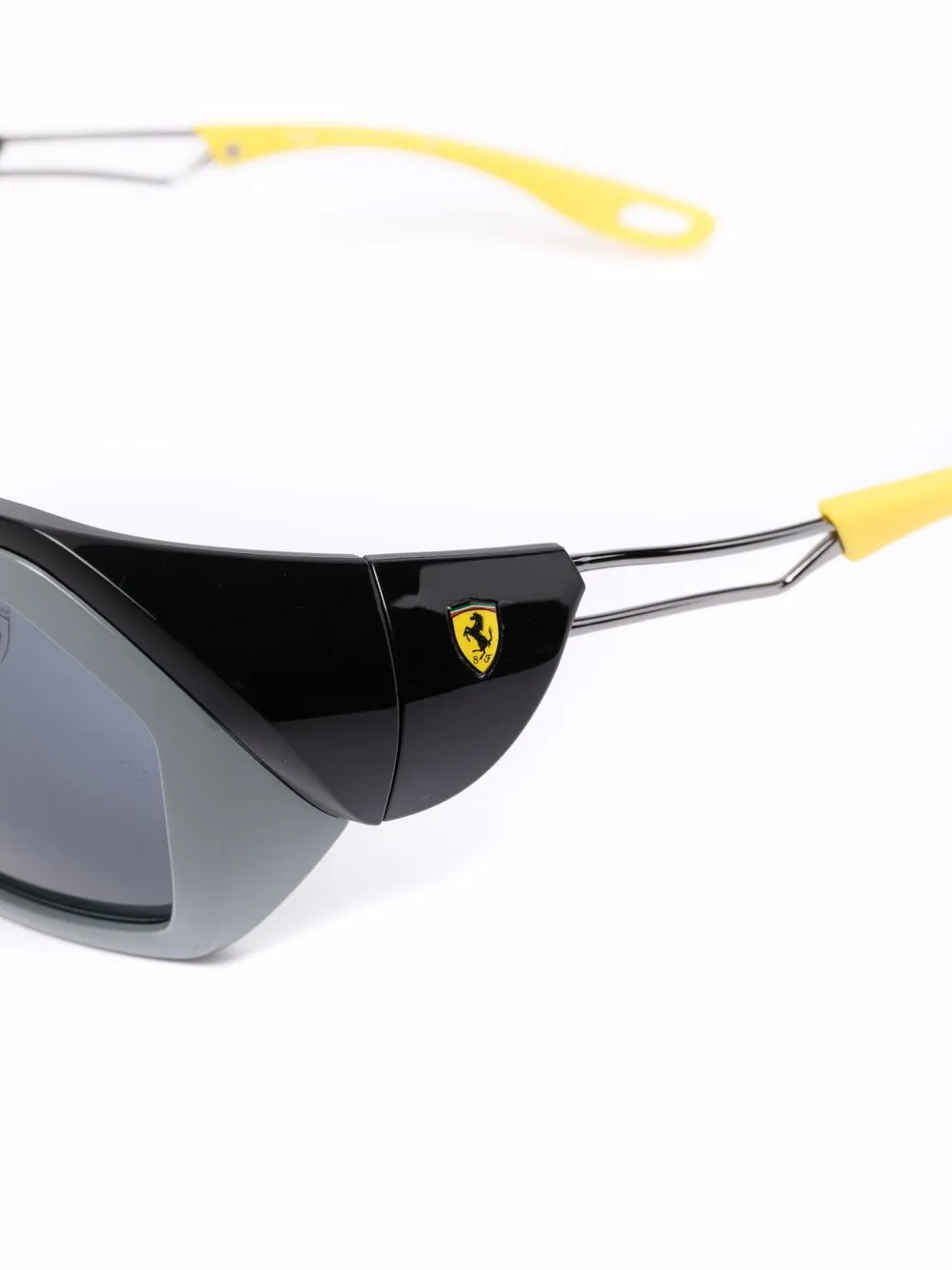 фото Ray-ban солнцезащитные очки в квадратной оправе