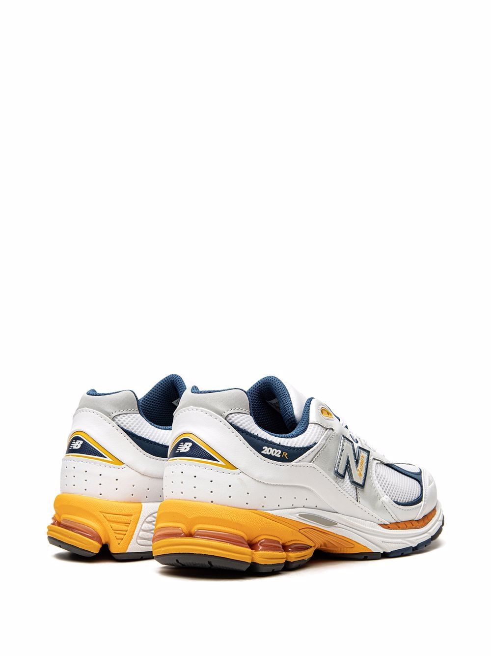 2002R M2002RLA sneakers