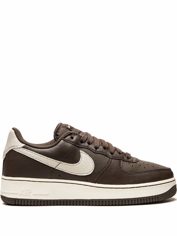 Nike Brown Air Force 1 '07 Sneakers