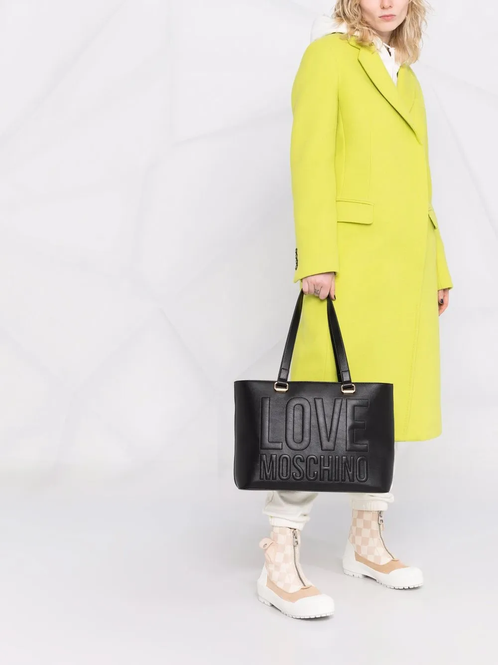 фото Love moschino сумка-тоут с вышитым логотипом