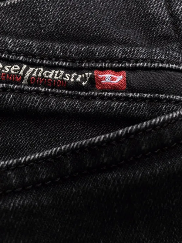 Diesel 2005 D-Fining 09B83 Tapered Jeans | Black | FARFETCH