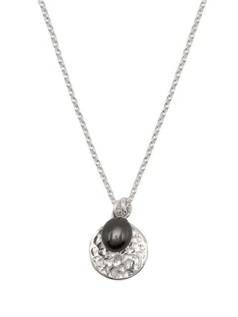 DOWER AND HALL hammered disc pearl pendant necklace