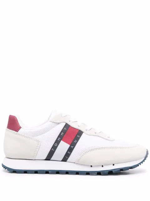 Tommy Jeans tenis con agujetas y parche del logo