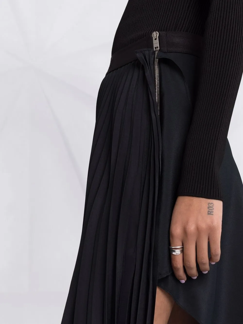 фото Givenchy плиссированная юбка с асимметричным подолом