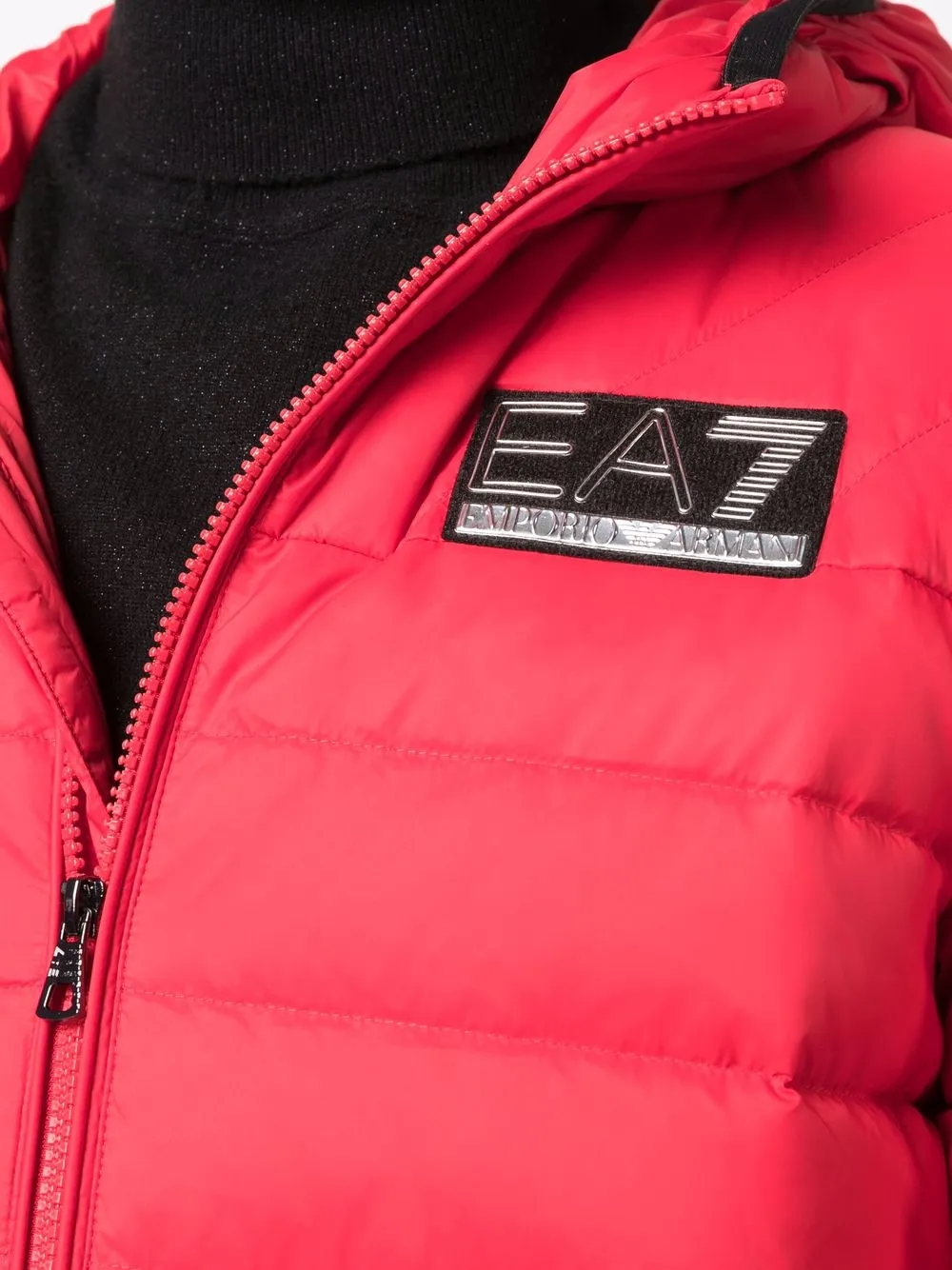 фото Ea7 emporio armani пуховик с логотипом