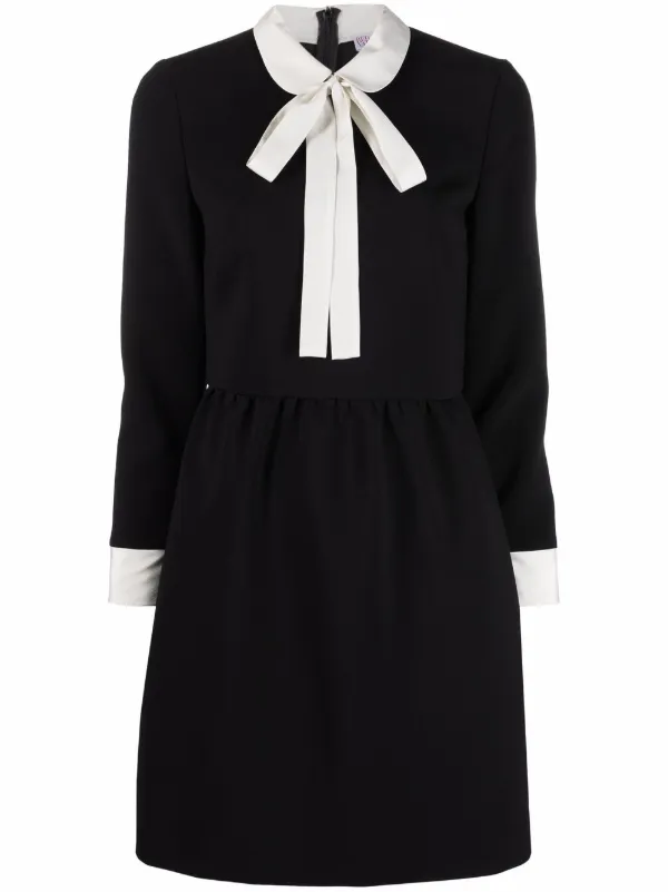 RED Valentino Farfetch.Portal.Infrastructure.CrossCutting.ExperienceWebGateway.Variation.TextDescription  - Farfetch