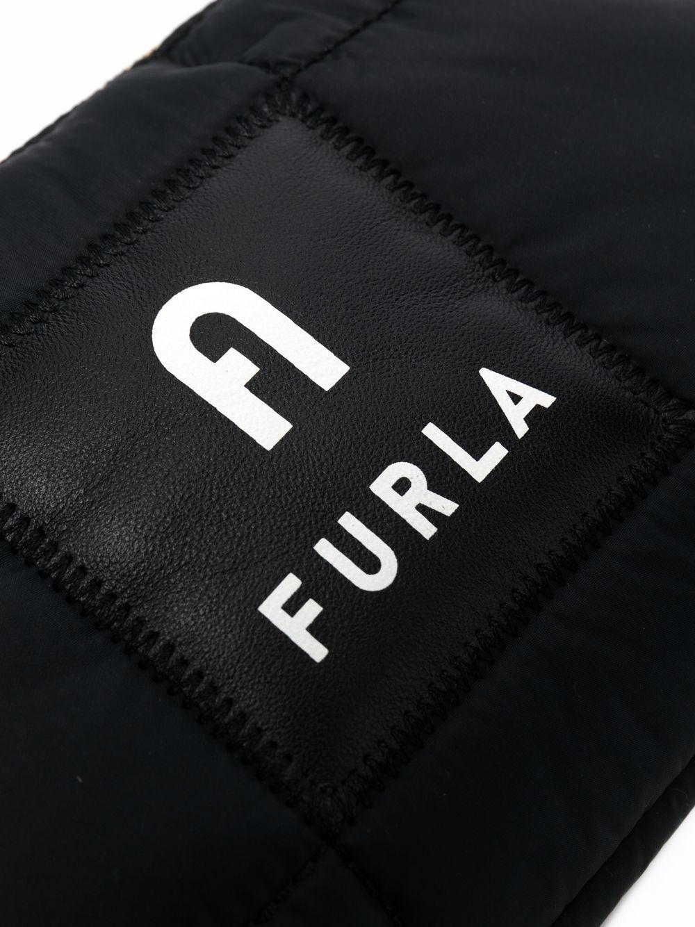 фото Furla сумка через плечо с нашивкой-логотипом