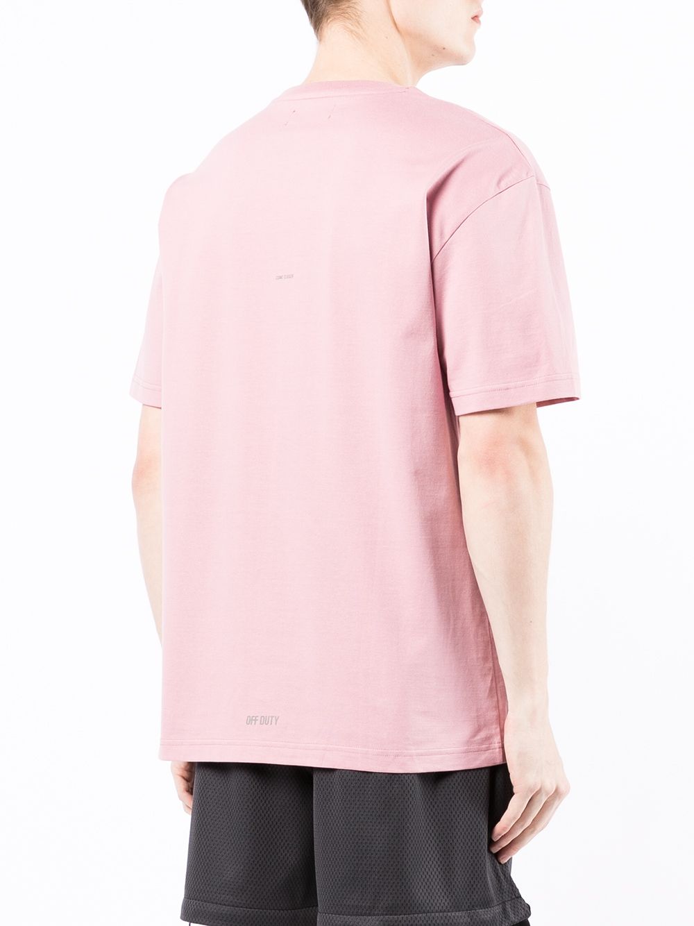 фото Off duty come closer cotton t-shirt