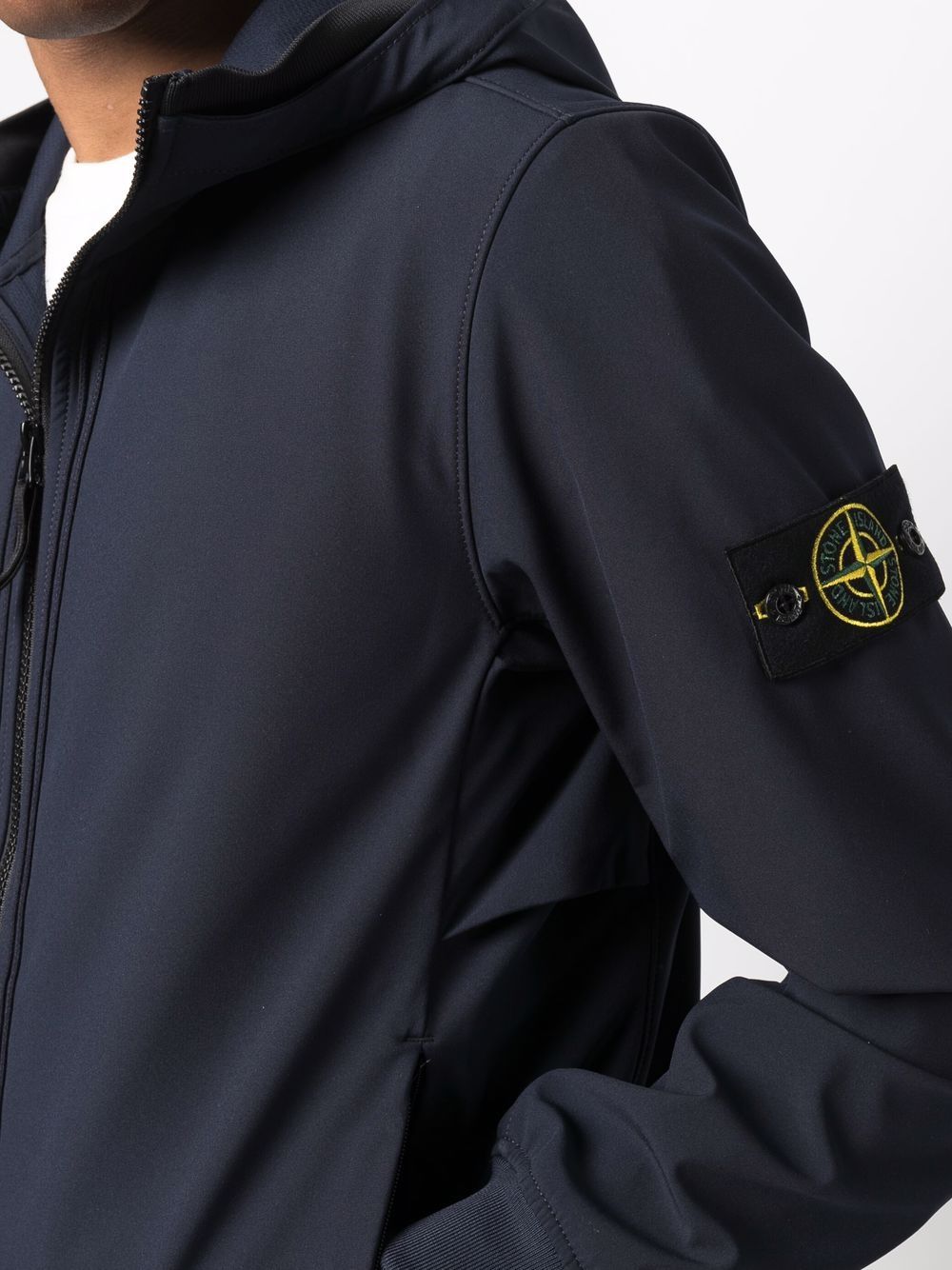 фото Stone island куртка с капюшоном и нашивкой-логотипом