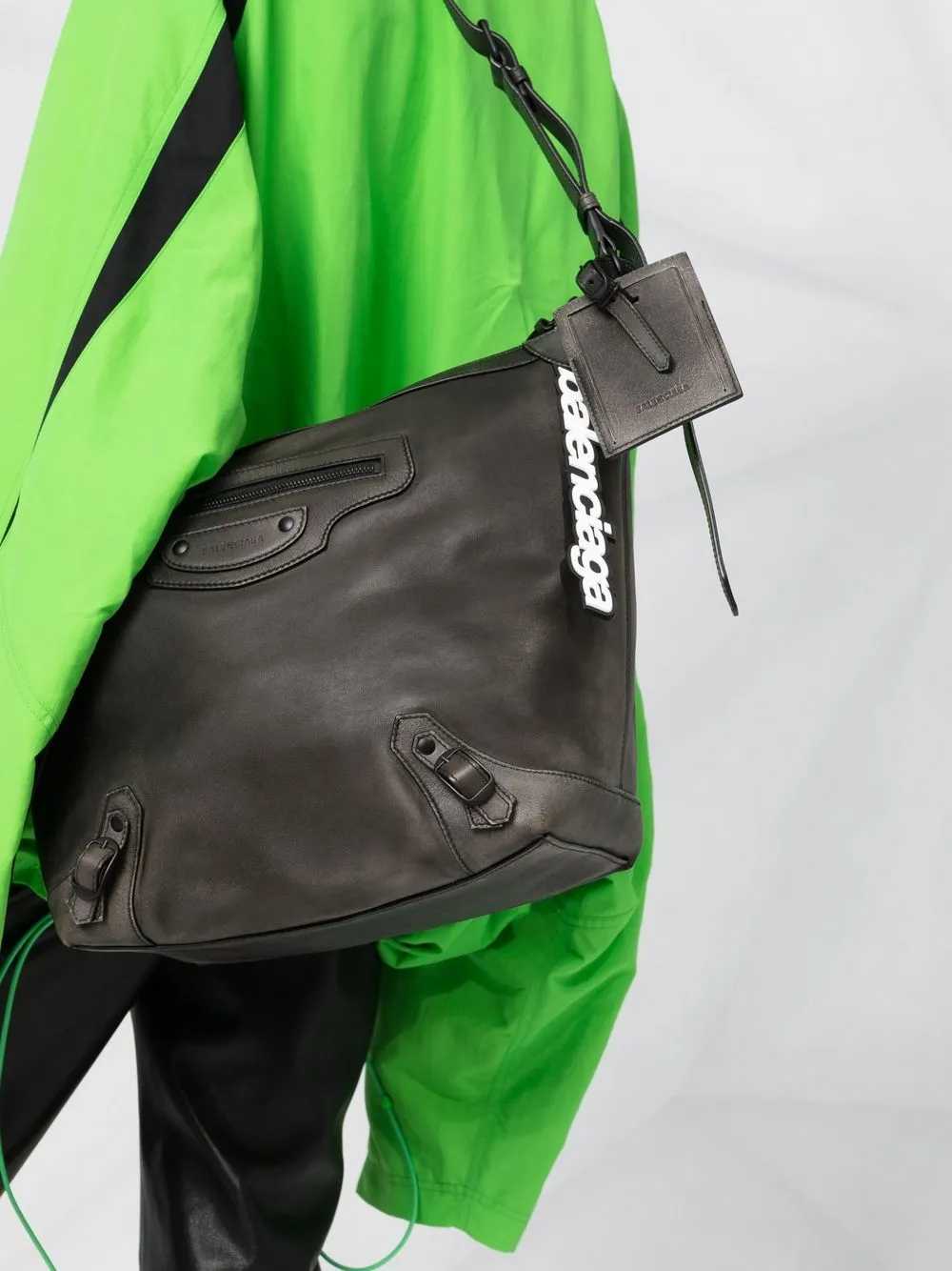 Balenciaga バレンシアガ ネオクラシック ホーボーバッグ - Farfetch