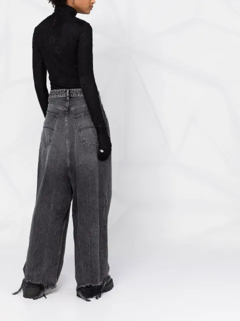 balenciaga glove shirt