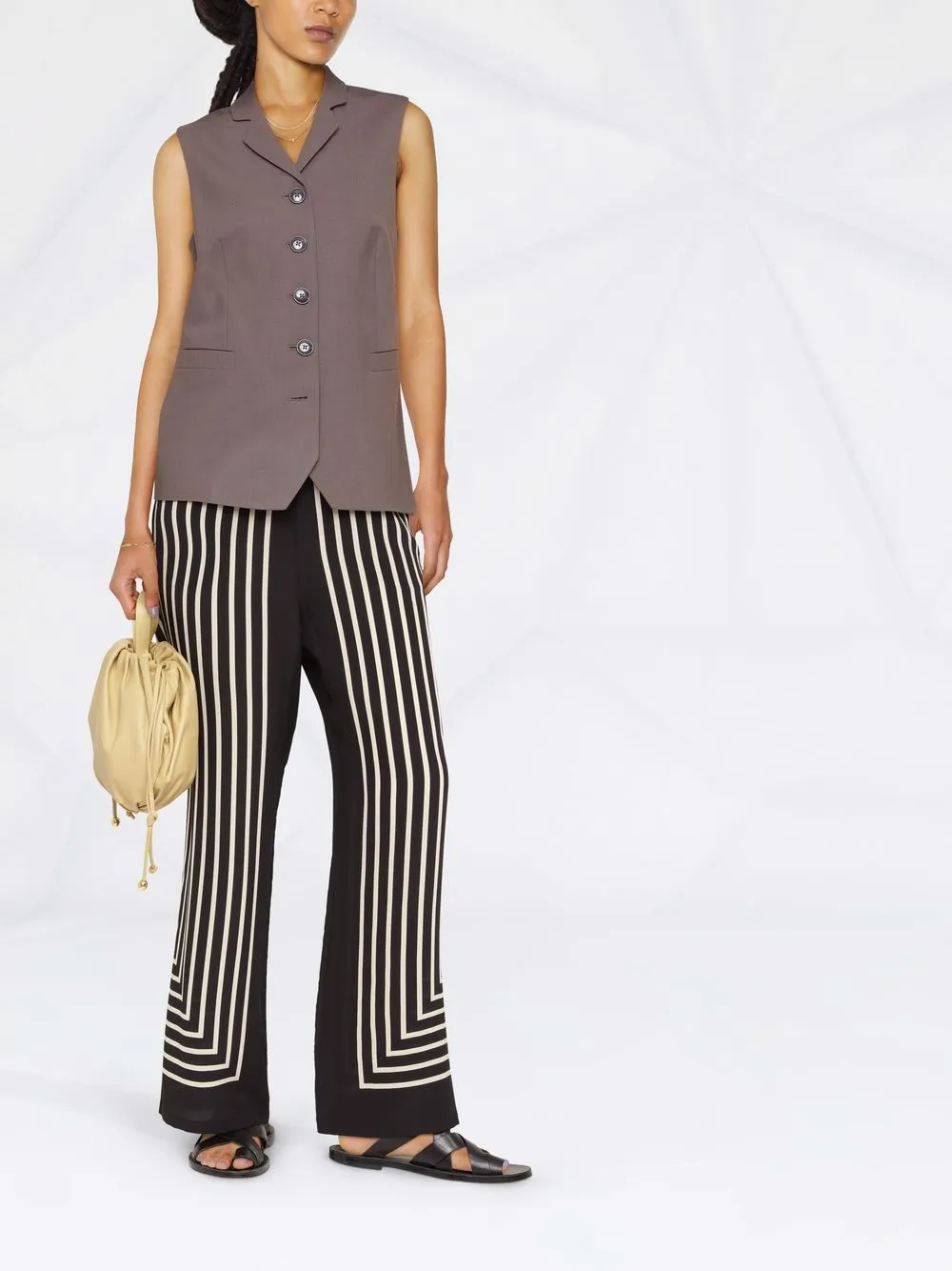 фото Closed жилет с логотипом