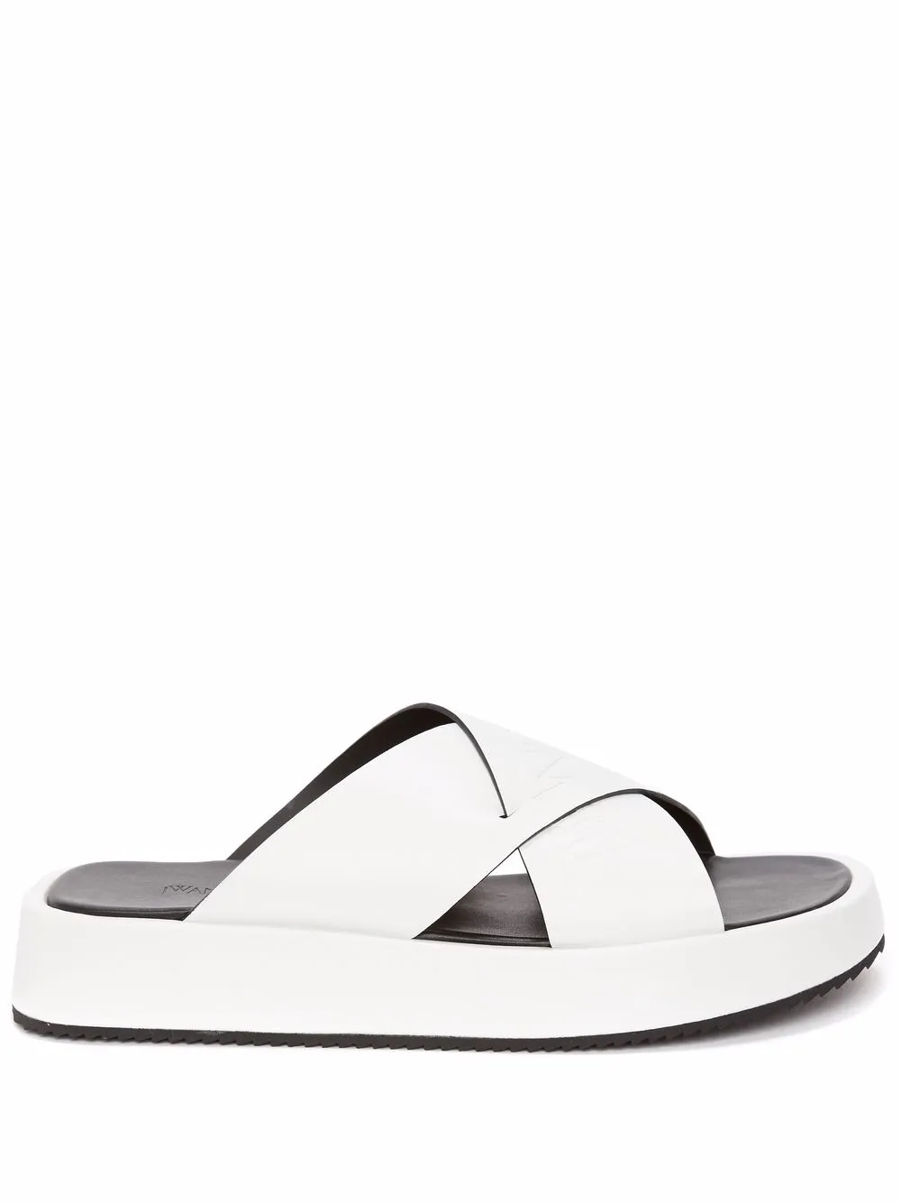 

JW Anderson sandalias con logo en relieve y plataforma - Blanco