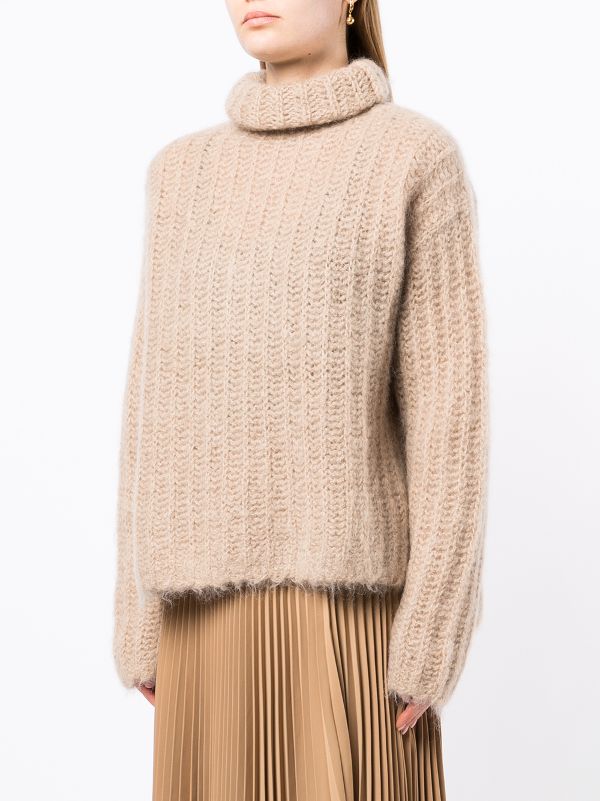 chunky camel jumper