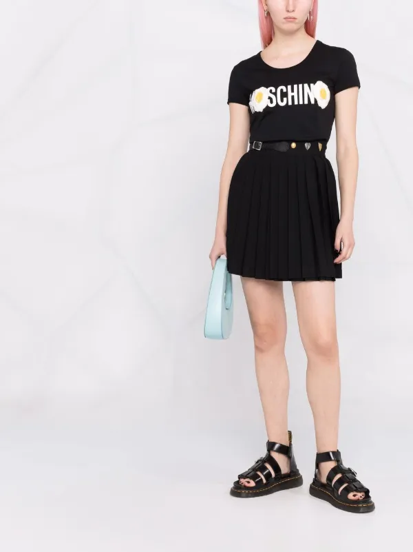 【関税込み】Moschino ブラック ロゴプリント Tシャツ Moschino ロゴ Tシャツ | ブラック | FARFETCH JP