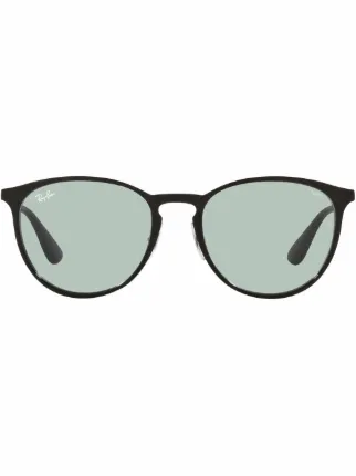 Ray-Ban