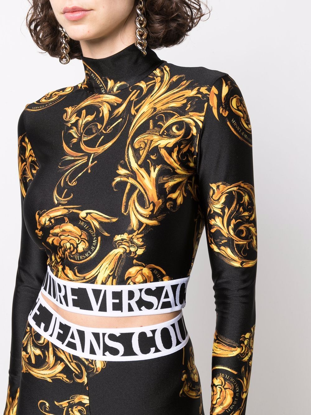 фото Versace jeans couture укороченный топ с принтом regalia baroque