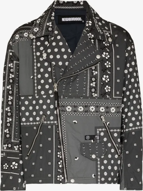 Neighborhood chamarra biker con motivo de bandana
