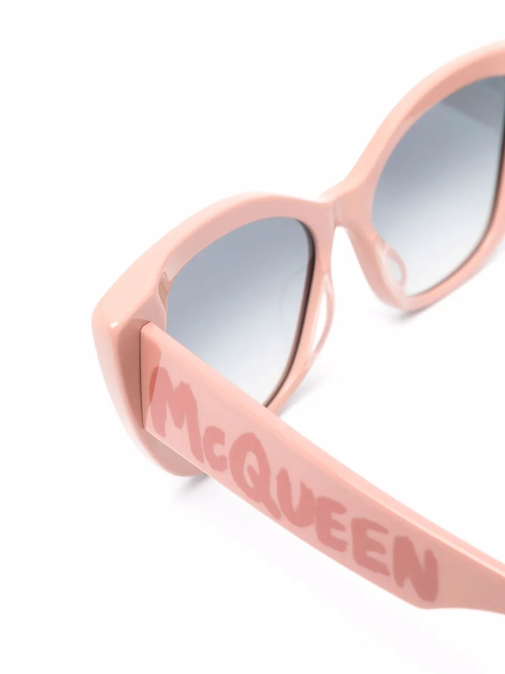 фото Alexander mcqueen eyewear солнцезащитные очки в оправе 'кошачий глаз'