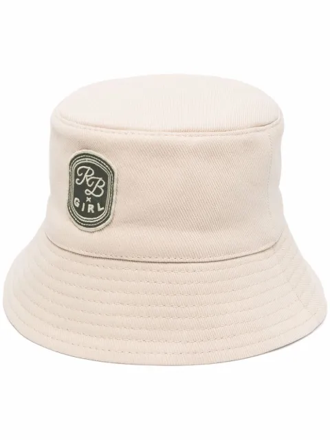 Ruslan Baginskiy gorro de pescador con parche del logo