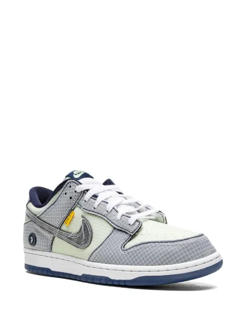 dunk tennis shoes