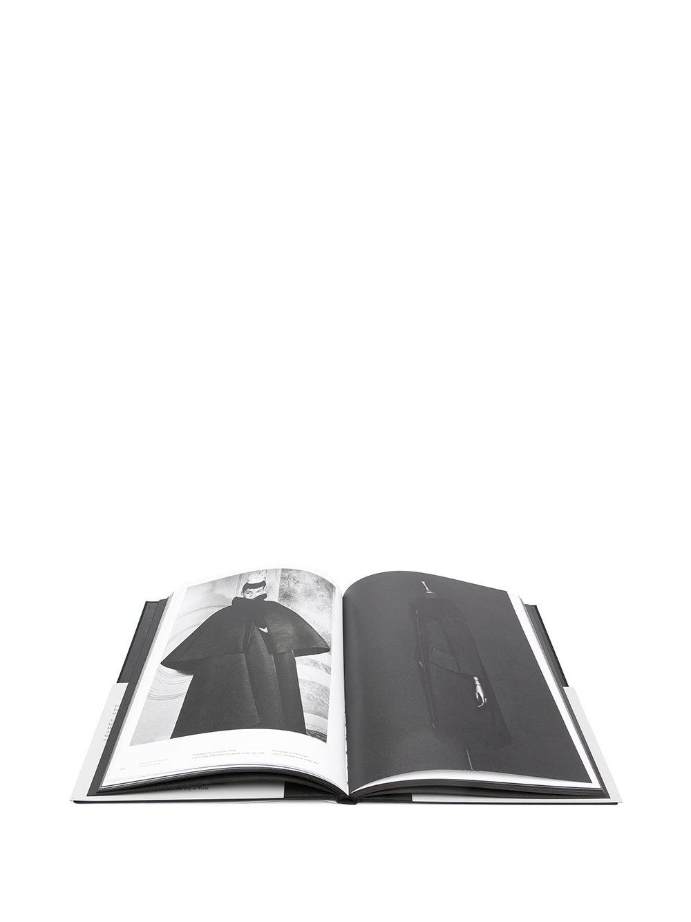 фото Rizzoli книга balenciaga in black