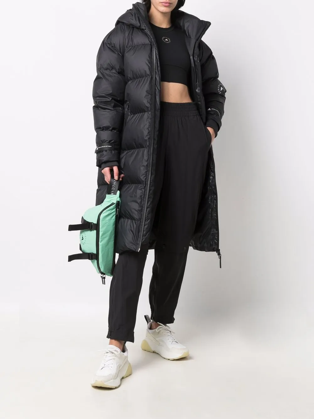 фото Adidas пуховик с капюшоном