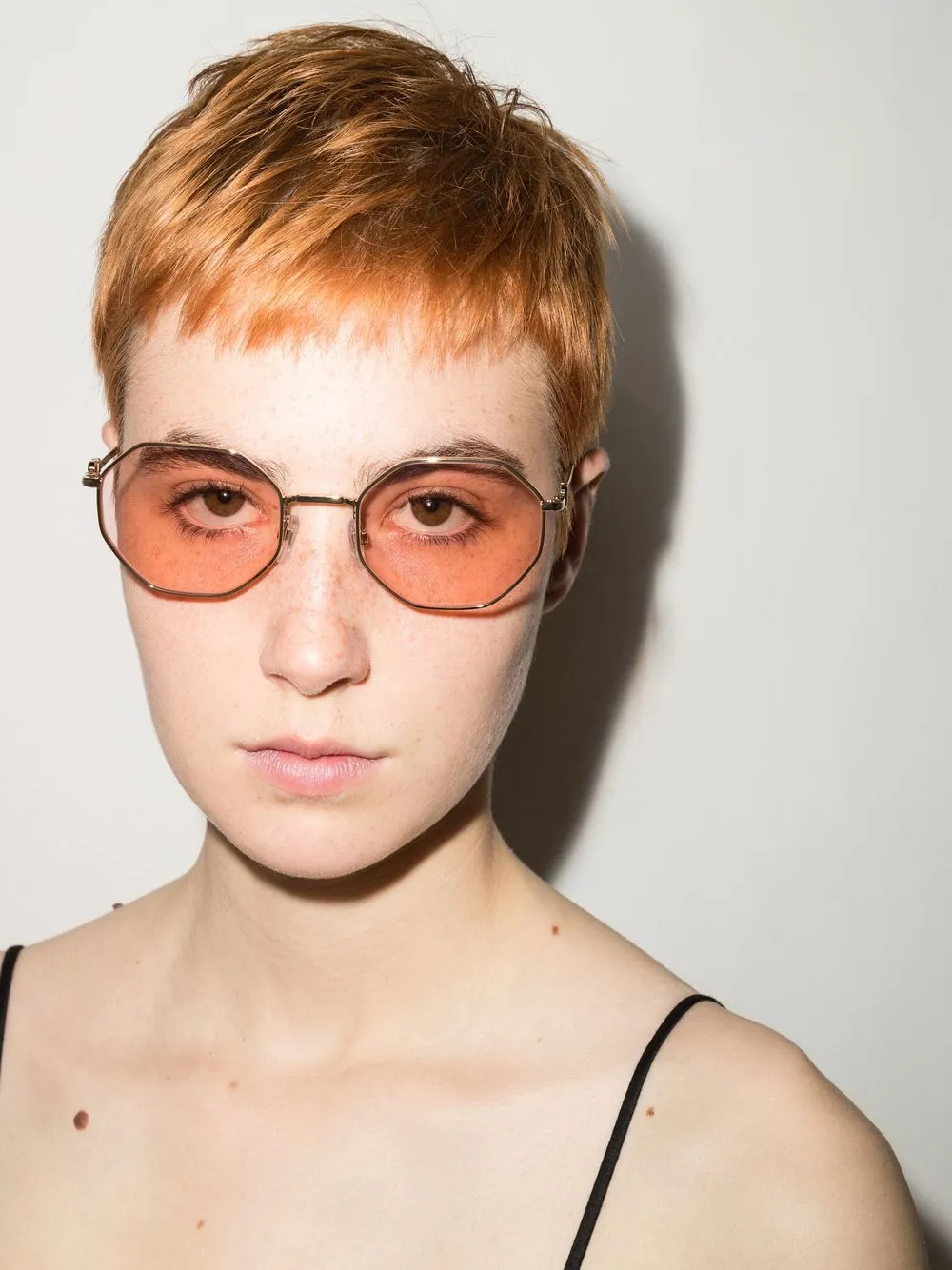 Valentino Eyewear VLogo neckchain Sunglasses Farfetch