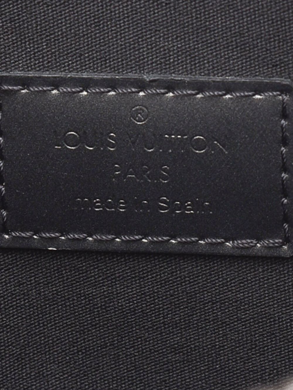 фото Louis vuitton сумка на плечо sutter pre-owned