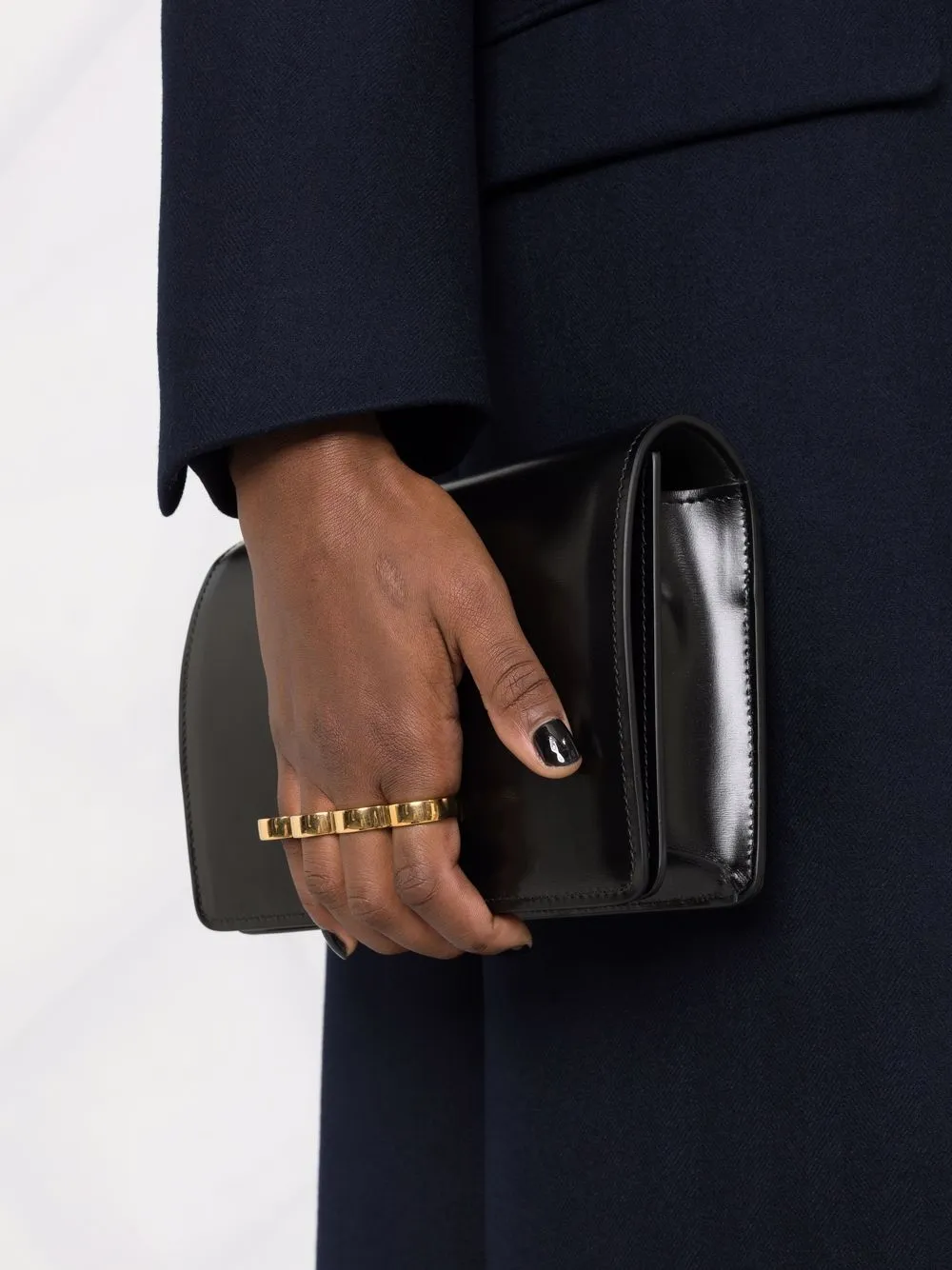 фото Alexander mcqueen сумка через плечо the four ring