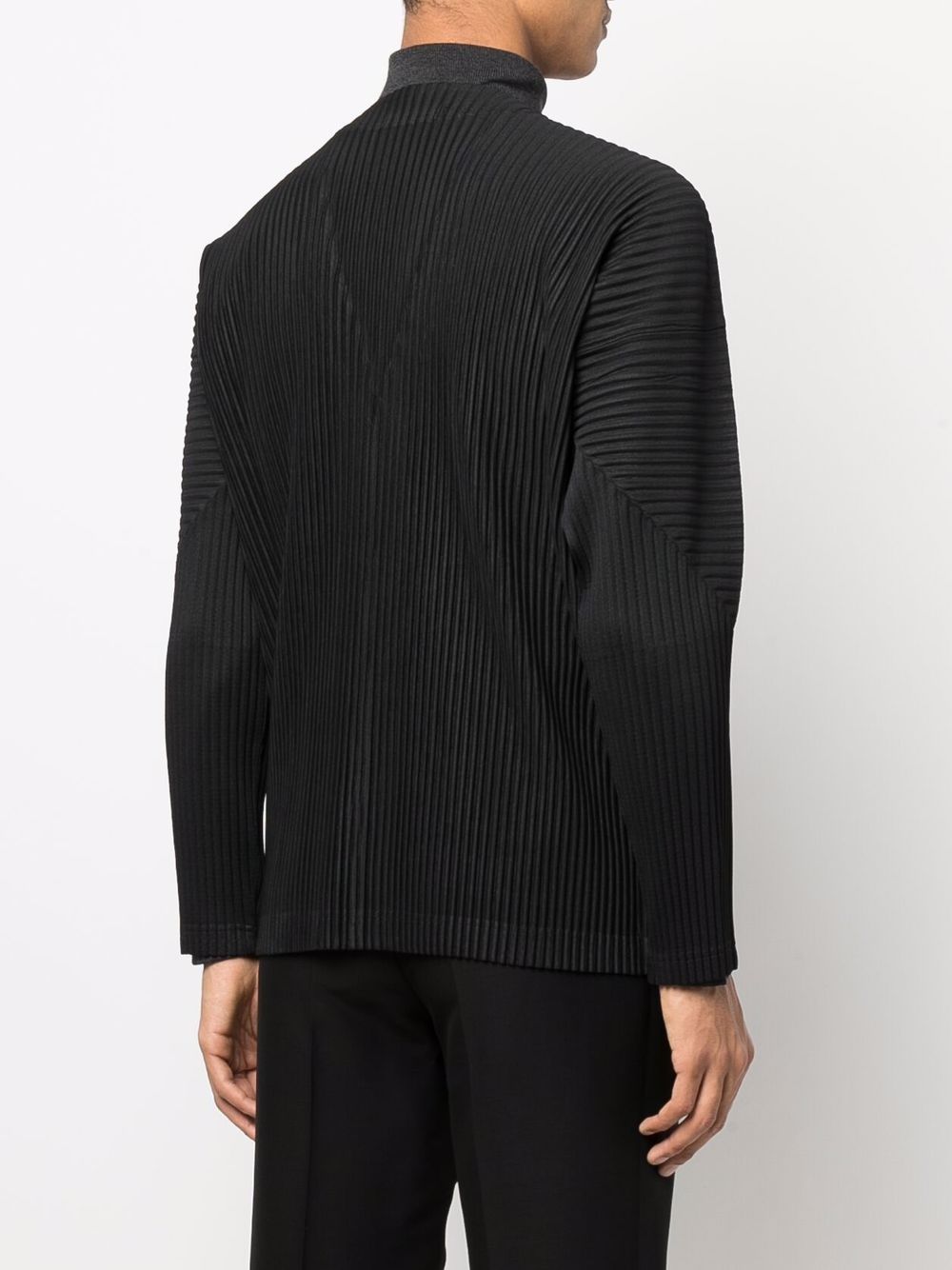 фото Homme plissé issey miyake v-neck pleated cardigan