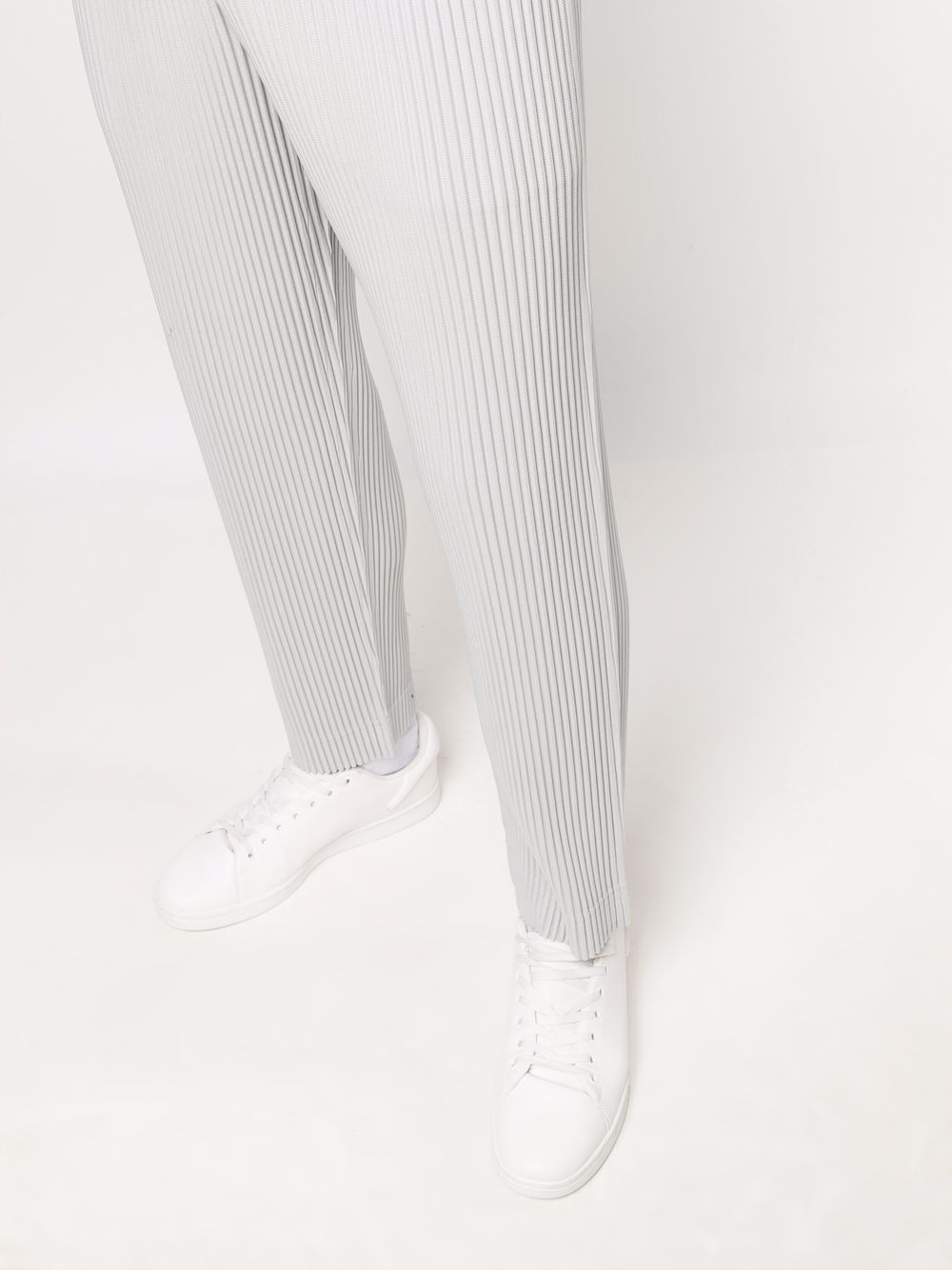 фото Homme plissé issey miyake slim-fit pleated trousers