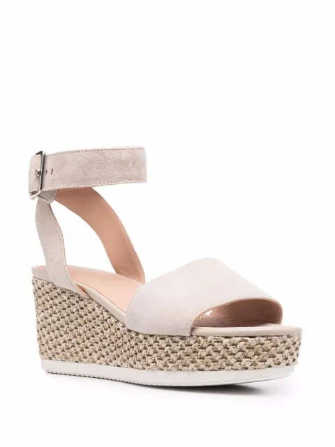 cotton on wedges
